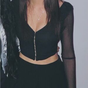 Princess Polly Long-Sleeve Hook-Clasp Mesh Crop Black